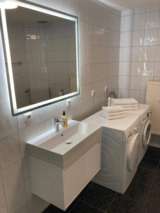 Ferienwohnung & Monteurunterkunft "Mainbogen-Blick" Grettstadt Екстериор снимка